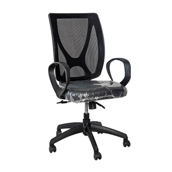 silla de escritorio Alma en color negra con apoya brazos
